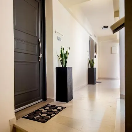 Apartment A & B Minimal With Sea View In Argostoli (Kefalonia)