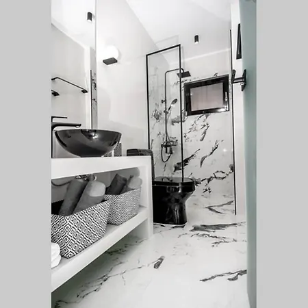 A & B Minimal With Sea View In Apartament *